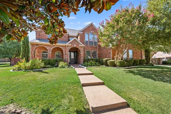 6609 Sapphire Circle S, Colleyville, TX 76034