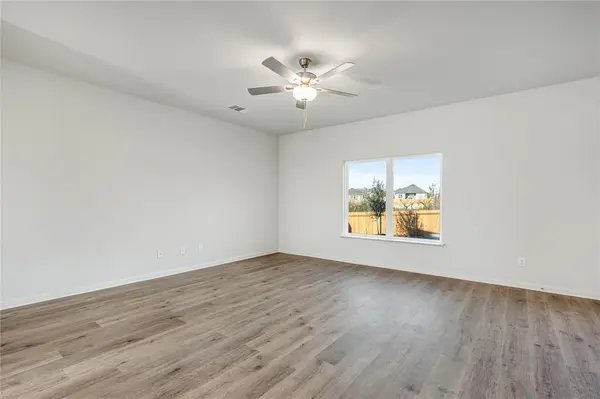 11117 Santana Drive, Fort Worth, TX 76108