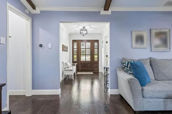 9435 Hunters Creek Drive, Dallas, TX 75243