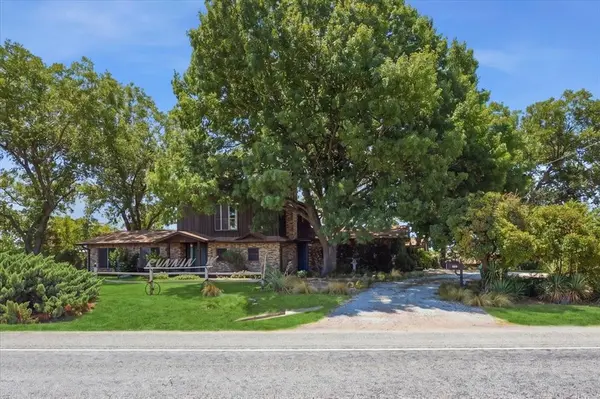 6221 Highway 8, Desdemona, TX 76445