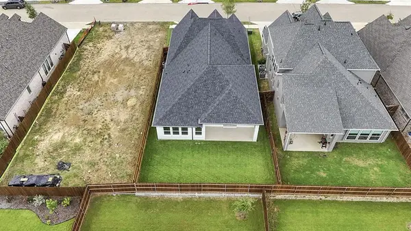 7621 Winterbloom Way, Fort Worth, TX 76123