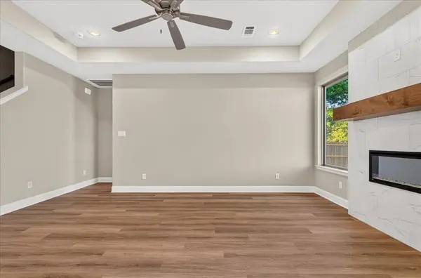 213 S Atwood Street, Boyd, TX 76023