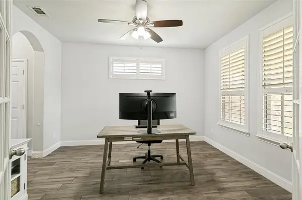 6356 Brynwyck Lane, North Richland Hills, TX 76182