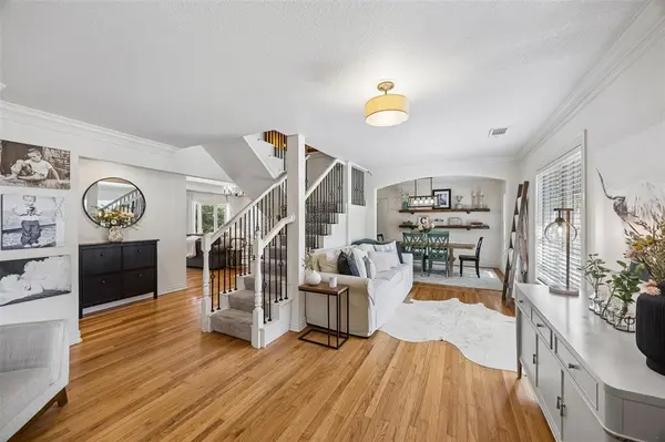 331 S Larkin Road, Sunnyvale, TX 75182