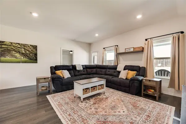 4301 Pyramid Drive, Forney, TX 75126