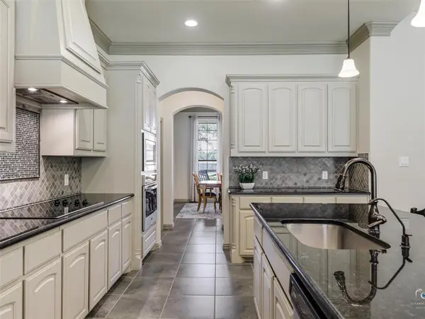 101 Sandlin Court, Springtown, TX 76082