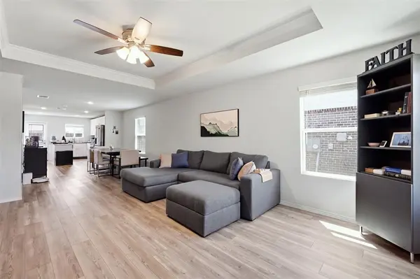 16028 Crews Avenue, Haslet, TX 76052