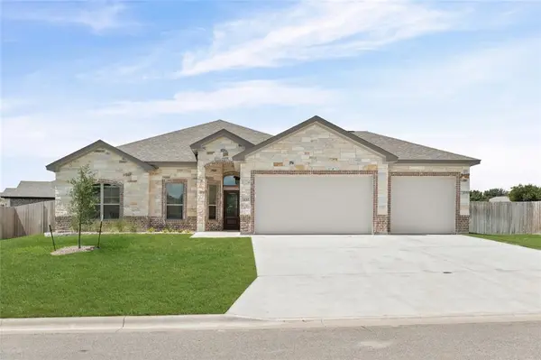 132 Lasso Loop, Lorena, TX 76655