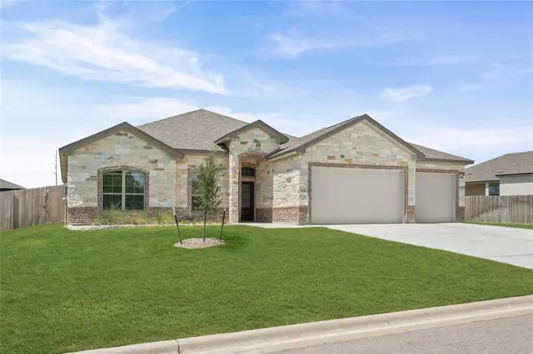 132 Lasso Loop, Lorena, TX 76655