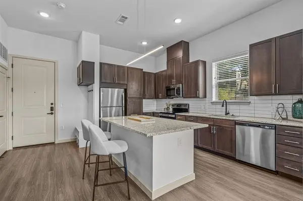 3120 E Park Row Drive #2214, Arlington, TX 76010