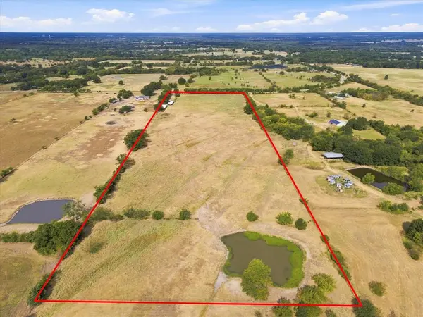 431 Fm 71, Commerce, TX 75428