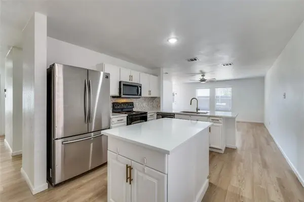 4912 Pacific Way Drive, Frisco, TX 75036
