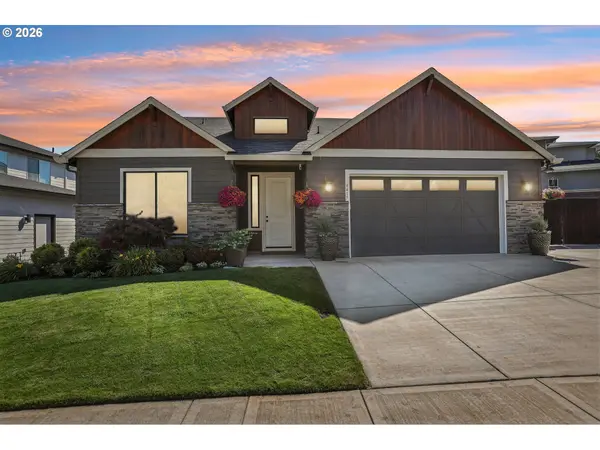 4417 SE 17TH AVE, Brush Prairie, WA 98606