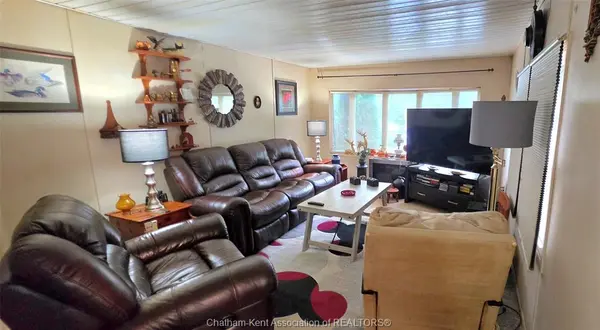 9480 LONGWOODS Road #44, Chatham-kent, ON N7M 5J7