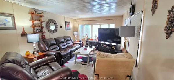 9480 LONGWOODS Road #44, Chatham-kent, ON N7M 5J7