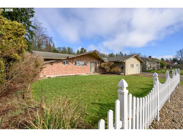 1749 NE ORCHARD AVE, Mc Minnville, OR 97128