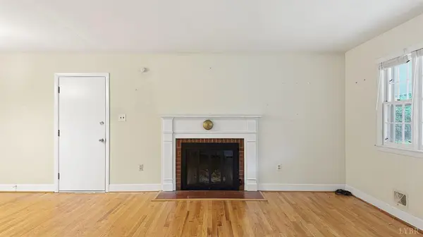 2044 Indian Hill RD, Lynchburg, VA 24503