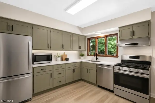 28 Southard Pl, Bernards Twp., NJ 07920