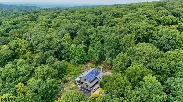 329 Glen Rd, Sparta Twp., NJ 07871
