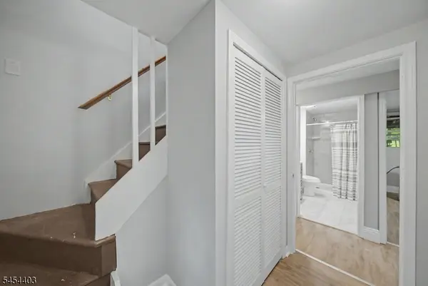 16 Foulton Ter, Vernon Twp., NJ 07461