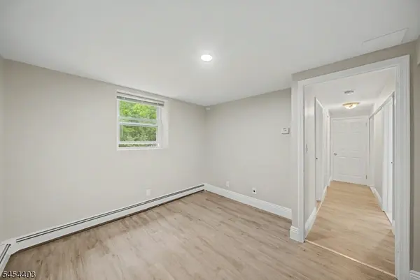 16 Foulton Ter, Vernon Twp., NJ 07461