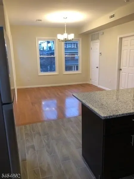 637 Parker St, Newark City, NJ 07104
