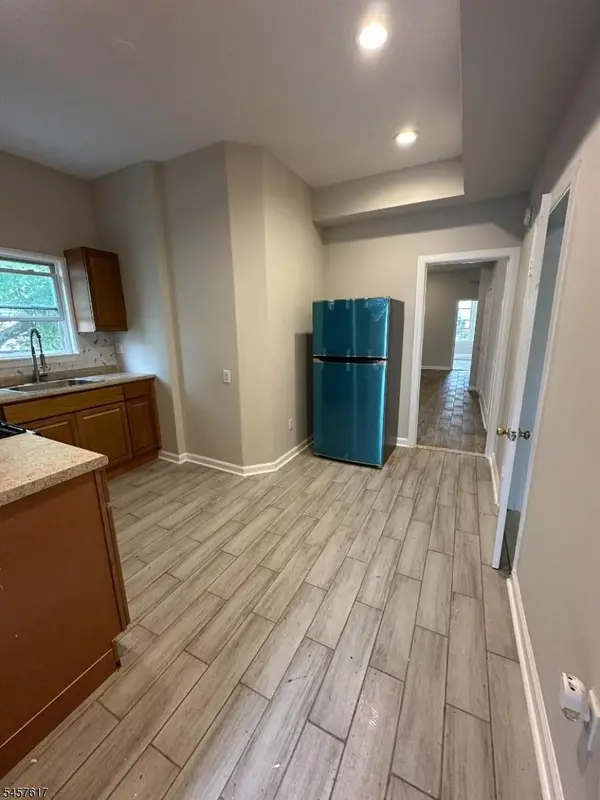 811 Parker St #1, Newark City, NJ 07104