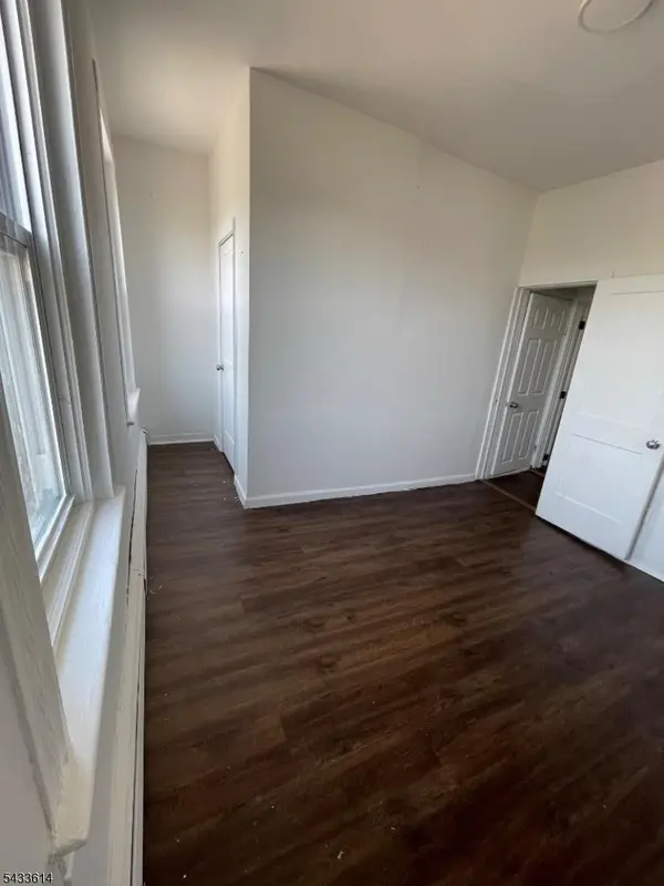 22-24 N Main St, Phillipsburg Town, NJ 08865