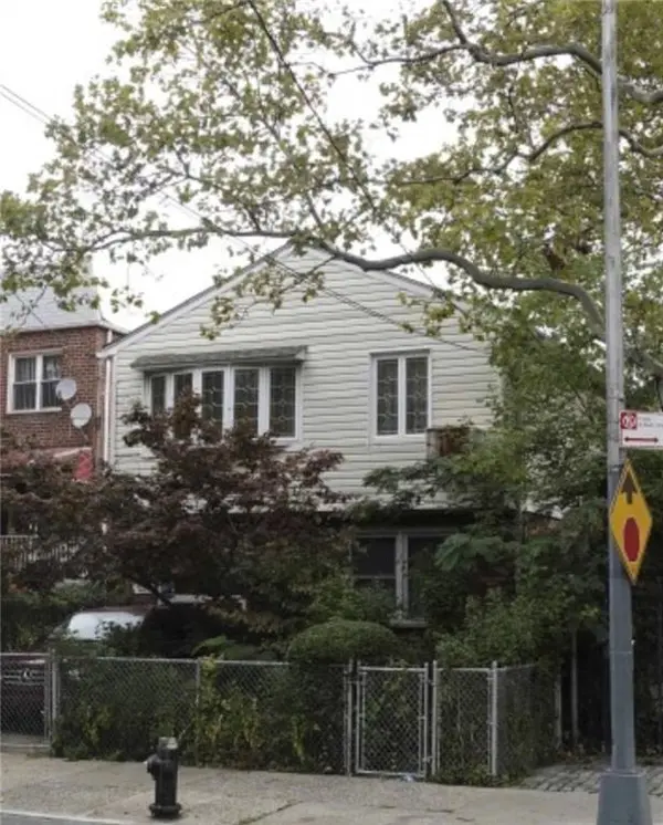 1025 East 103 ST, Brooklyn, NY 11236