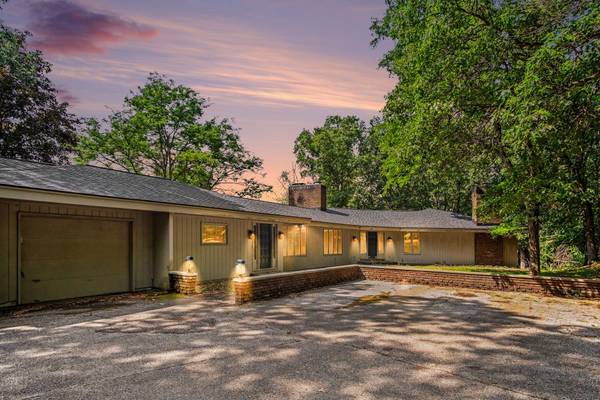 7701 Conservation ST NE, Ada Twp, MI 49301