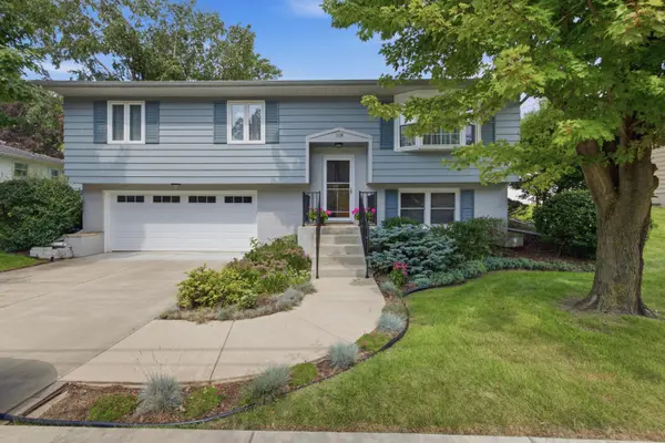 1326 W Water ST, New Buffalo City, MI 49117