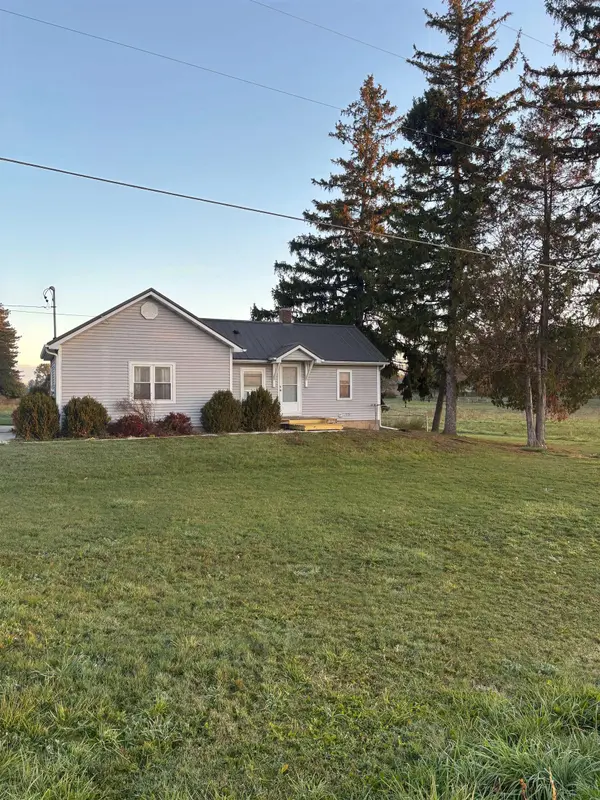 917 E River, Pleasant, MI 48858