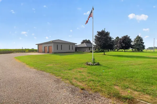 5478 N Bliss RD, Sumner Twp, MI 48832