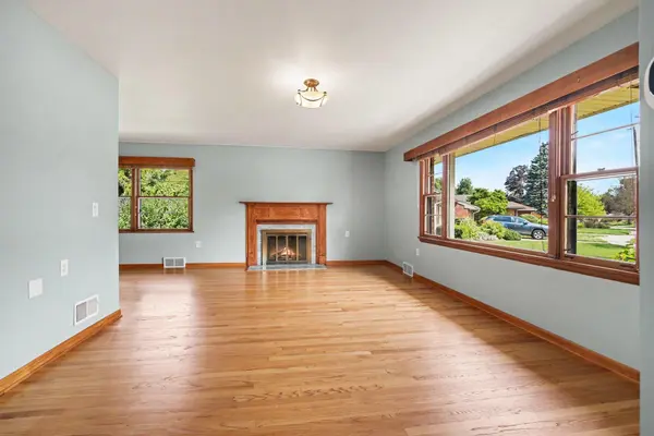 1234 Clague ST, Ann Arbor, MI 48103