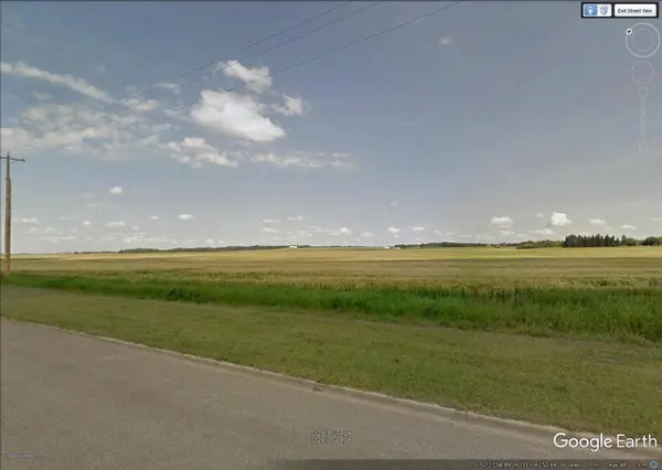 SW 28 40 26 W4 Highway 12, Lacombe, AB T4L 0B9