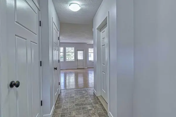 413 River AVE #508, Cochrane, AB T4C 0P2