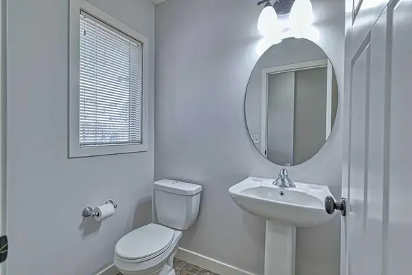 413 River AVE #508, Cochrane, AB T4C 0P2