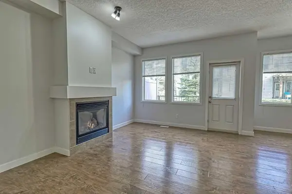 413 River AVE #508, Cochrane, AB T4C 0P2