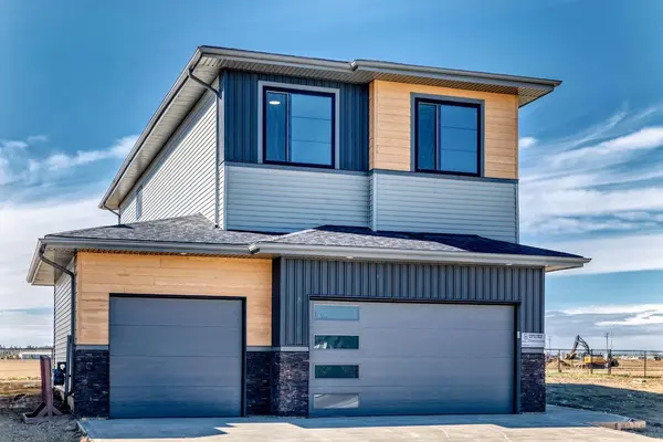 19 Everson Close, Red Deer, AB T4P 3H8