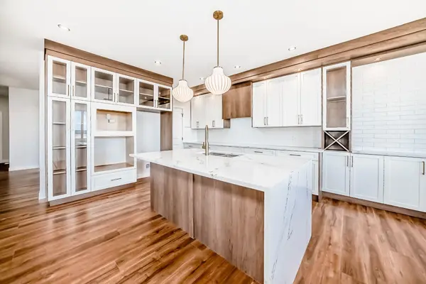 19 Everson Close, Red Deer, AB T4P 3H8