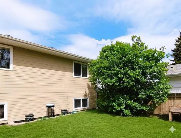 5333 57 AVE, Rocky Mountain House, AB T4T 1M7
