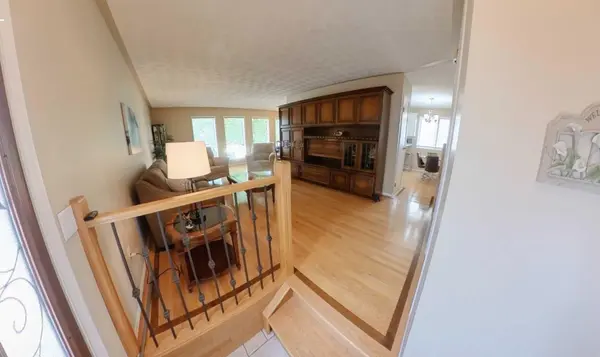 5333 57 AVE, Rocky Mountain House, AB T4T 1M7