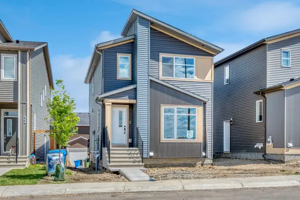 28 Mitchell WAY NW, Calgary, AB T3R 2G2