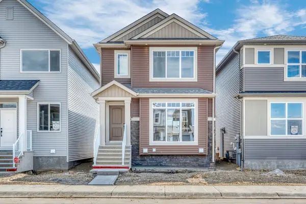 244 Marmot GRV NW, Calgary, AB T3R 2J5