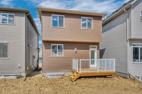 244 Marmot GRV NW, Calgary, AB T3R 2J5