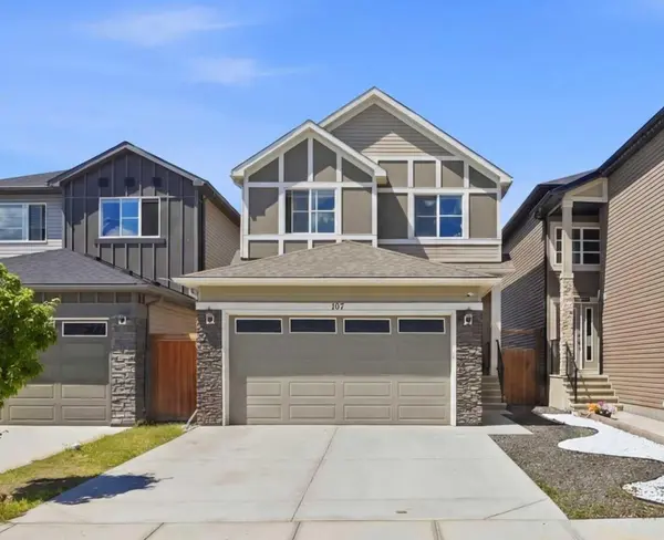 107 Savanna WAY NE, Calgary, AB T3J 0Y6