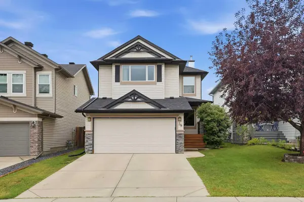 38 Chapman Close SE, Calgary, AB T2X 3S8