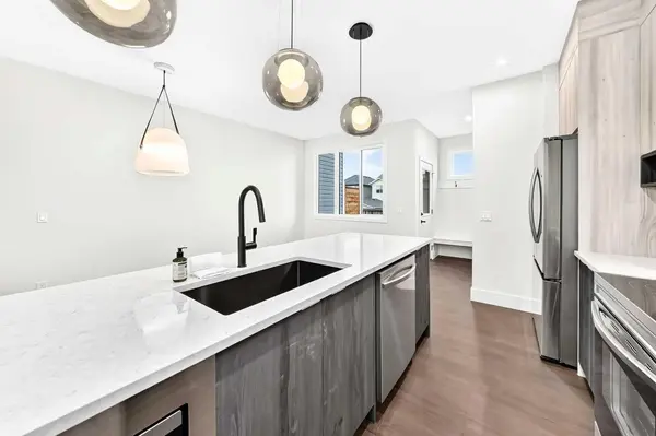 270 Greystone BLVD, Cochrane, AB T4C 3P2