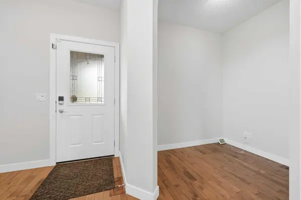309 Rainbow Falls WAY, Chestermere, AB T1X 0T1
