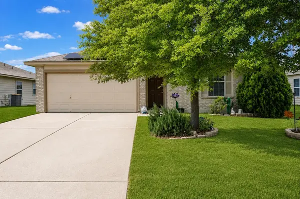 120 Holland ST, Hutto, TX 78634